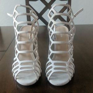 Express women's heel